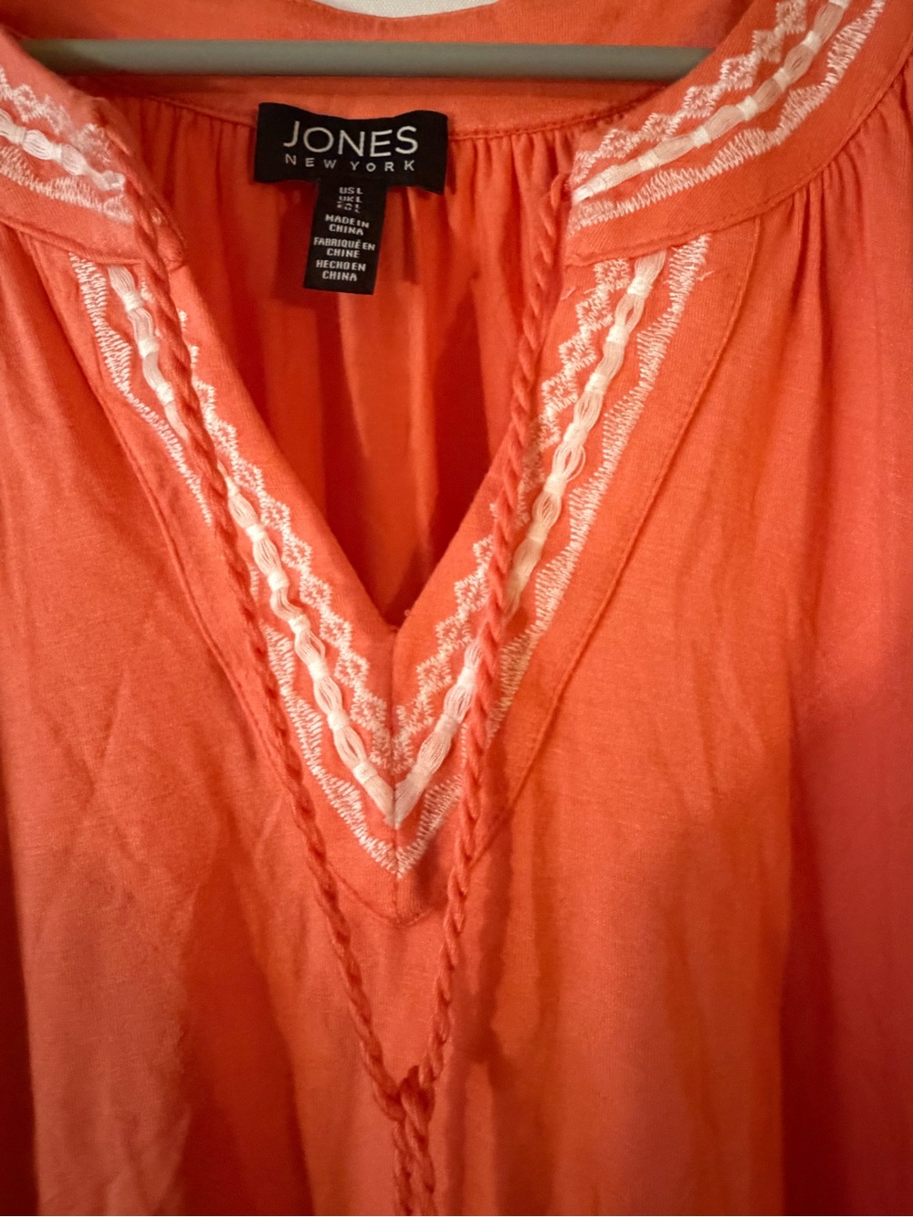 Jones New York Coral V-Neck Tunic with White Embroidery